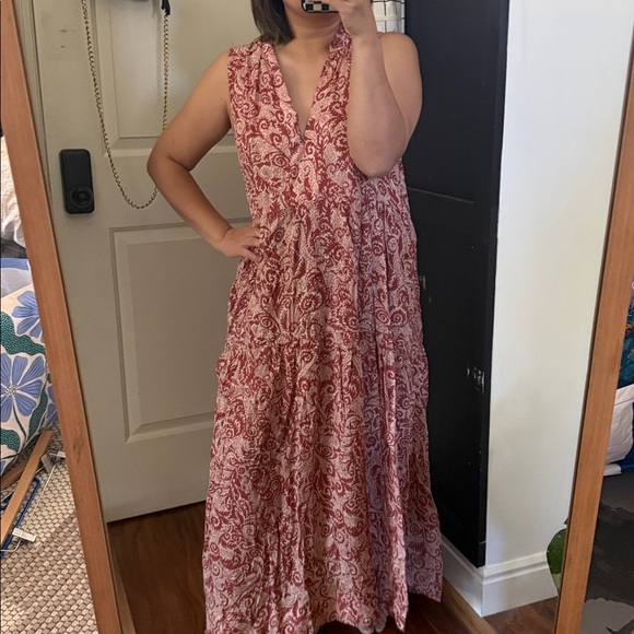 Anthropologie Dresses & Skirts - Anthropologie Red Paisley Tiered Midi Dress